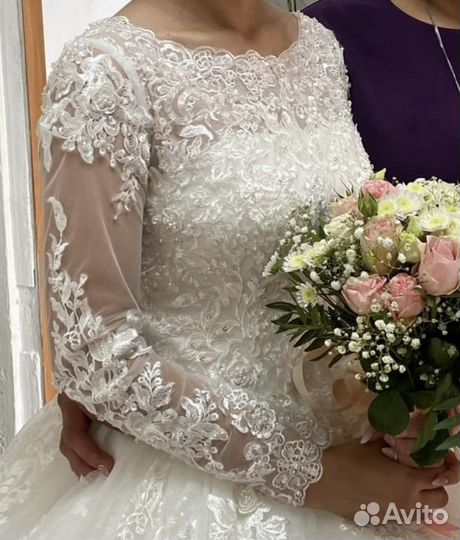 Свадебное платье