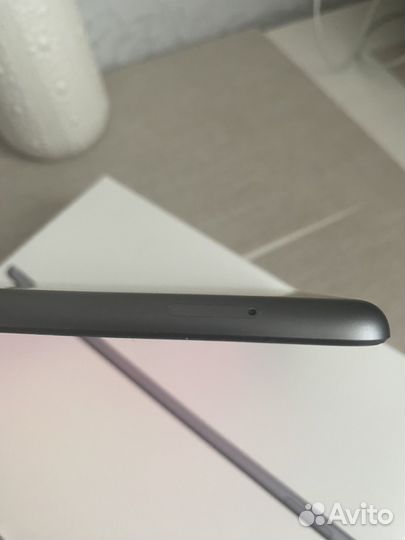 Планшет apple iPad 9 поколения