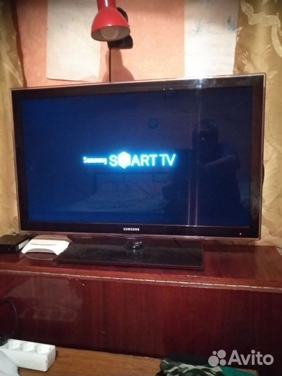 Телевизор Samsung smart tv 32