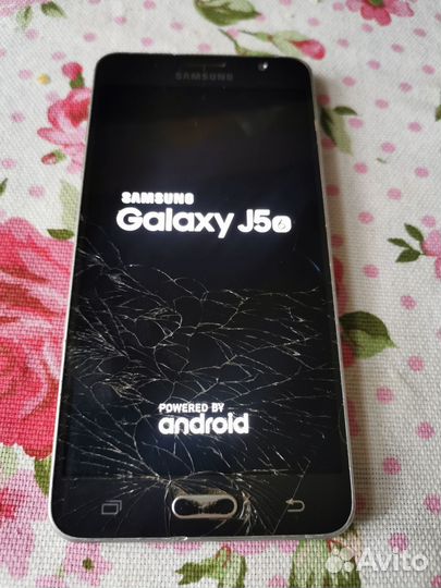 Дисплей Samsung j510