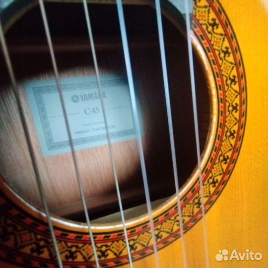Классическая гитара yamaha c45