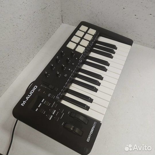 Синтезатор M-Audio Oxygen 25 MKV (Рассрочка/ Т1)