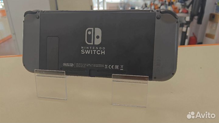 Игровая приставка Nintendo switch