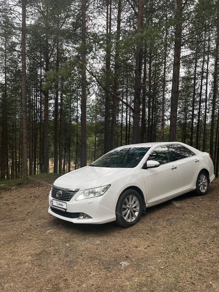 Toyota Camry: фото владельца