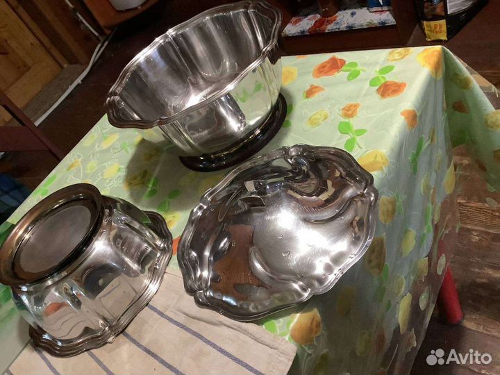 Никелированные кастрюли
