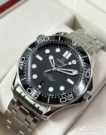 Omega Seamaster Diver 300 m