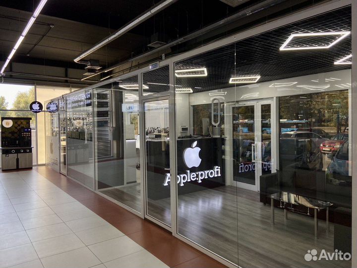 Стекло с рамкой для переклейки iPhone 7 Plus белый