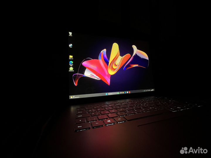 Игровой ноутбук Microsoft surface book 2 (gtx1060)