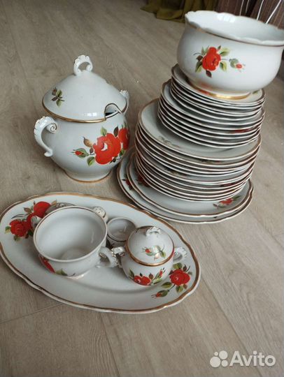 Сервиз столовый
