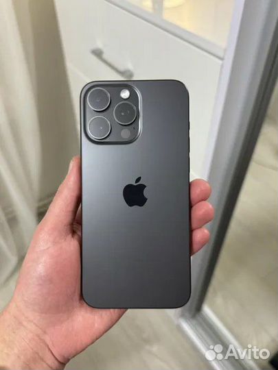 iPhone 15 Pro Max, 256 ГБ