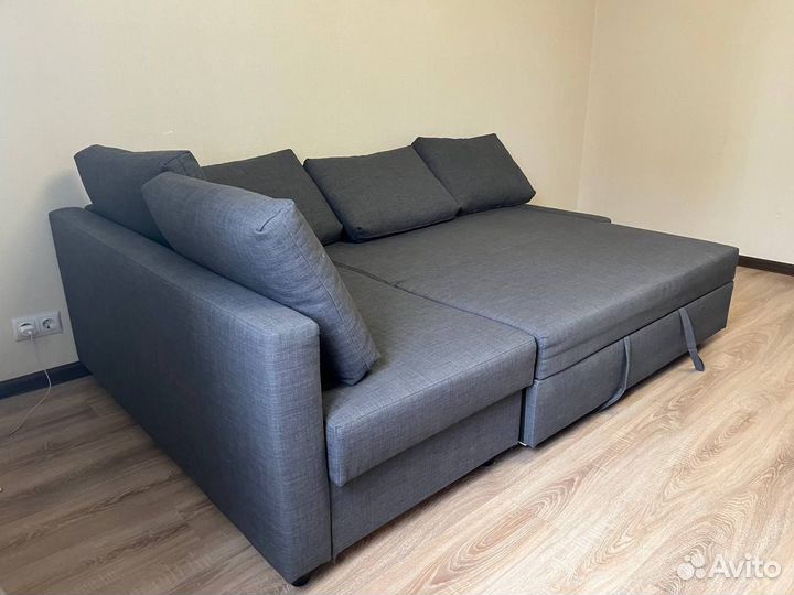 Диван IKEA