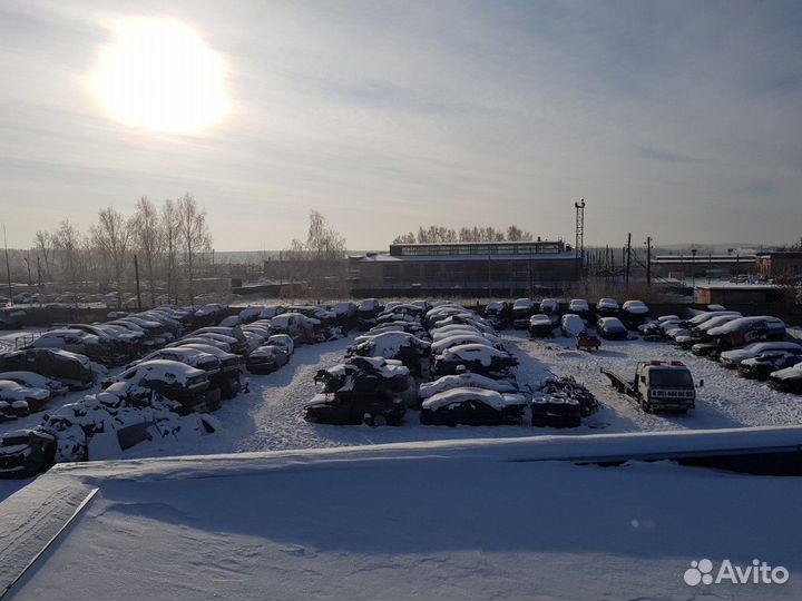 Переднее боковое стекло Шевроле Лачетти