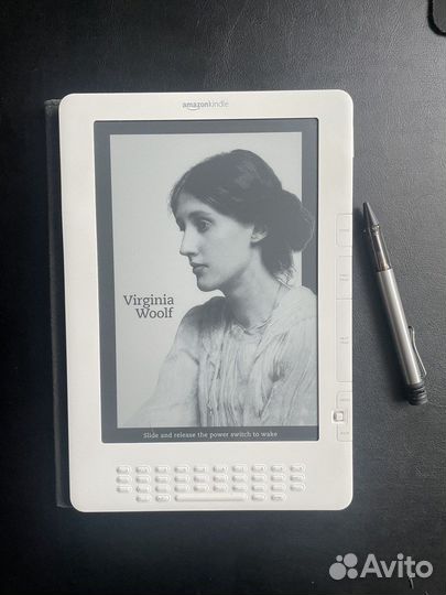 Электронная книга amazon kindle DX