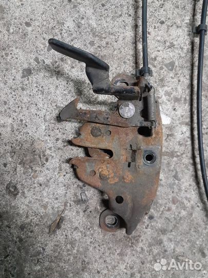 Замок капота Nissan Murano z50,Ниссан Мурано z50