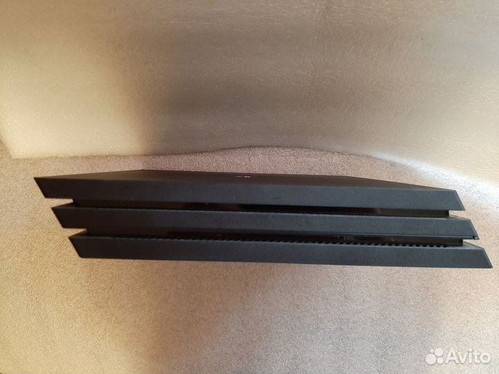 Sony playstation 4 PS4 pro 1tb