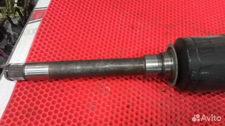 Привод передний правый Мерседес GL500 X164