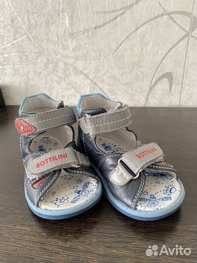 Сандалии натуральная кожа 22 р, 14 см Bottilini