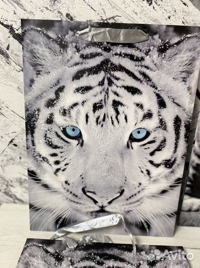 Большой подарочный пакет