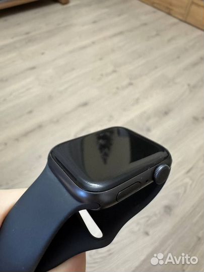 Часы apple watch se 44mm