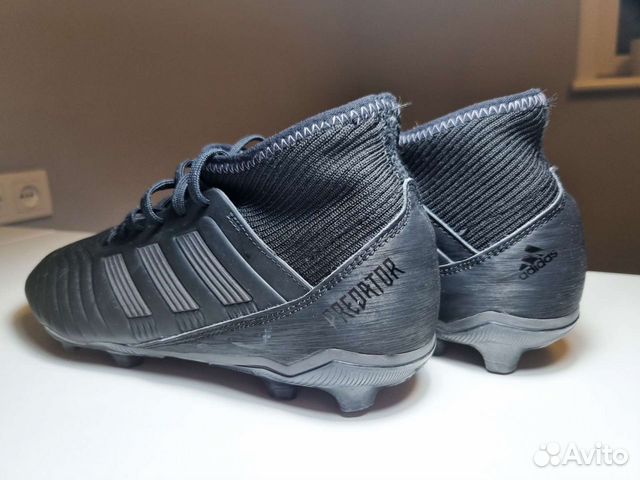 Бутсы adidas predator