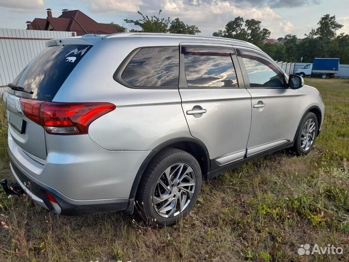 Mitsubishi Outlander 2.0 CVT, 2016, 150 655 км