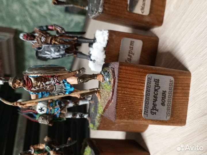 Греческий воин, статуэтки