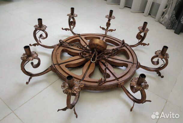 Кованая люстра