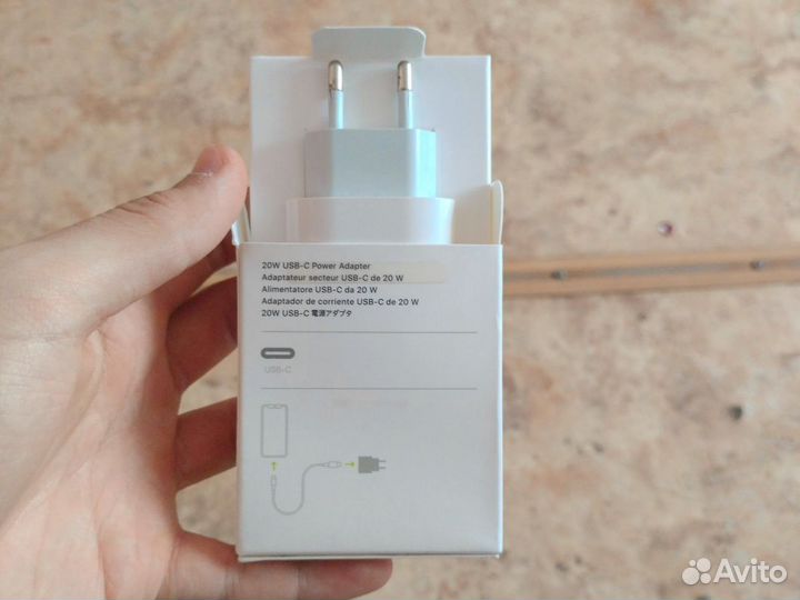 Оригинальный блок iPhone