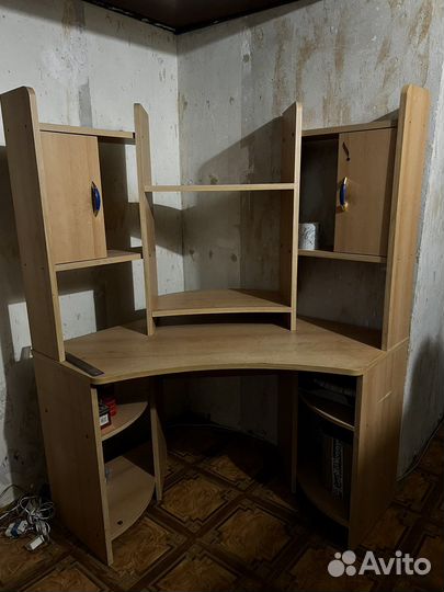 Детский школьный уголок