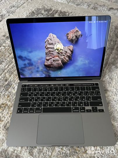 13-inch Apple MacBook Pro with Apple M1 chip