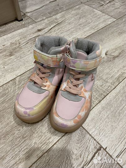 Сапожки для девочки