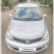 Nissan Tiida 1.6 MT, 2011, 135 900 км, с пробегом, цена 815 000 руб.