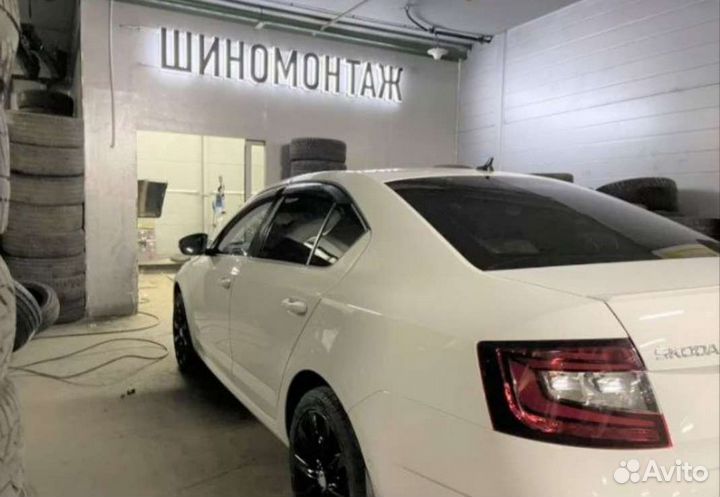 Pirelli Formula Ice 225/55 R18