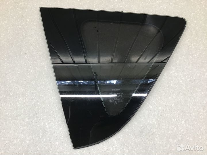 Стекло кузовное глухое левое Toyota RAV 4 2006-201