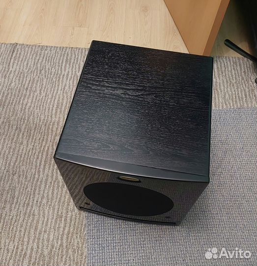 Velodyne CHT-10R сабвуфер