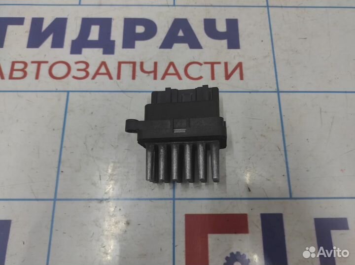 Резистор отопителя Ford Focus 2 1847910