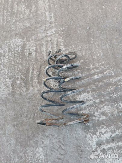 Пружины подвески задние Nissan March CG10