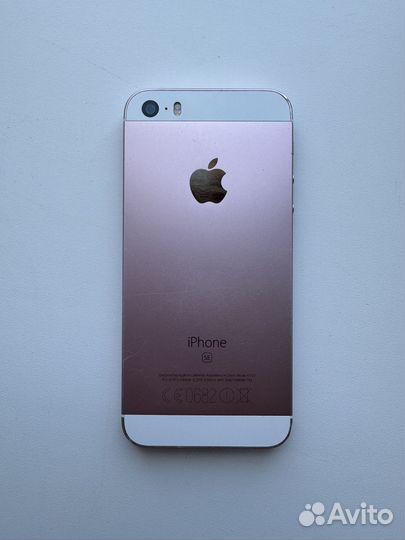 iPhone SE, 32 ГБ