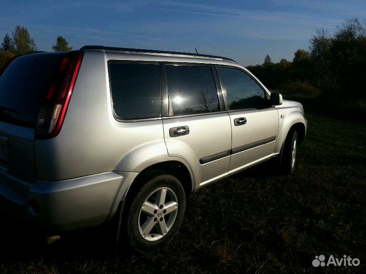 Nissan X-Trail 2.2 МТ, 2004, 360 000 км