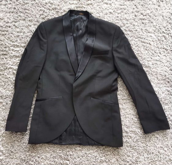 Костюм классический мужской и сорочка