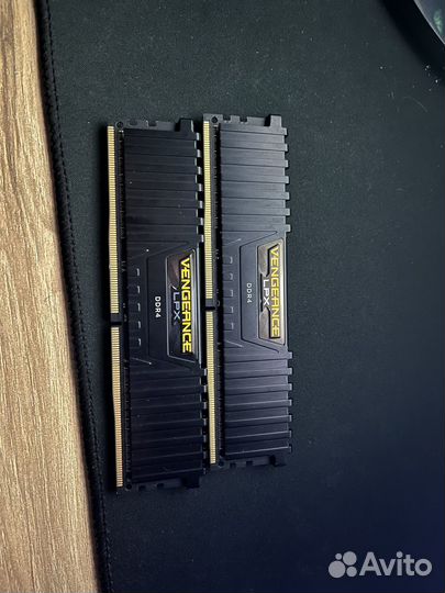 Оперативная память ddr4 16gb 2400mhz corsair