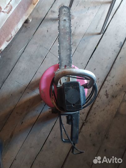 Продаётся электро пила