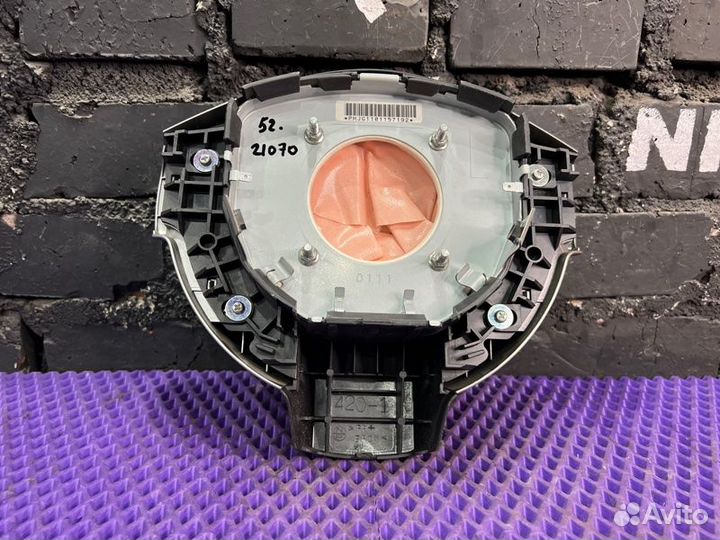 Подушка безопасности водителя Nissan X-Trail