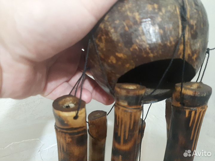 Кокосово-бамбуковый сувенир из Азии