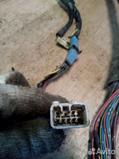 Коса салона Toyota Matrix 1ZZ-FE 2003Г.в