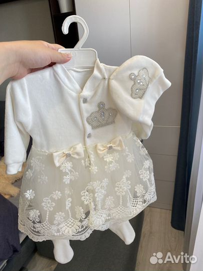 Комплект на выписку для девочки