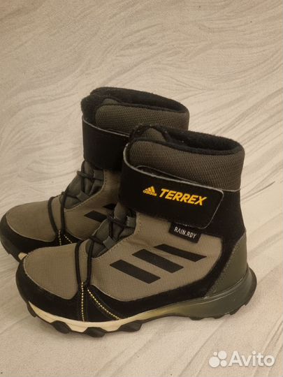 Утепленный ботинки adidas