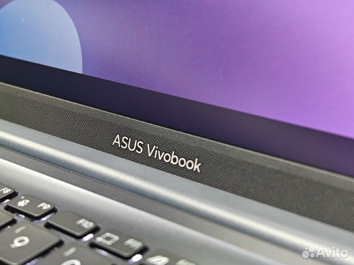 Ноутбук asus Vivobook 17/Intel Gold 8505/SSD-512Gb