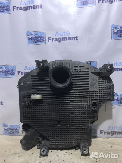 Корпус воздушного фильтра Renault Logan 2005-2014