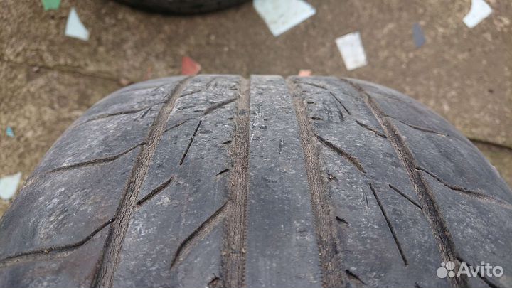 Toyo DRB 225/45 R17